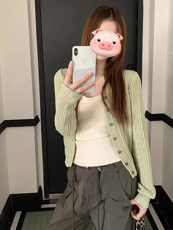 韩系氛围感早秋穿搭针织开衫女新款通勤穿搭显瘦时尚洋气上衣