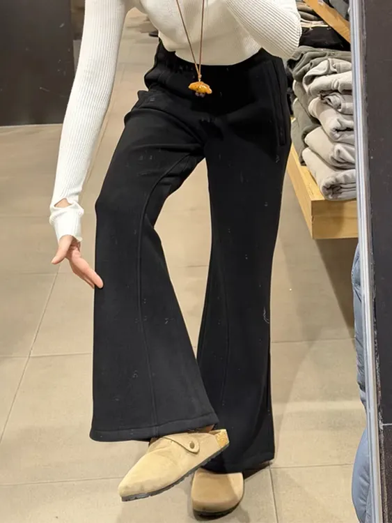 黑色喇叭运动裤加绒胖mm大码显瘦慵懒春季不贴腿女款裤子微喇卫裤