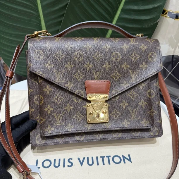 95新 LouisVuitton/路易威登 全原中号蒙梭手提包斜挎包 小袋清理