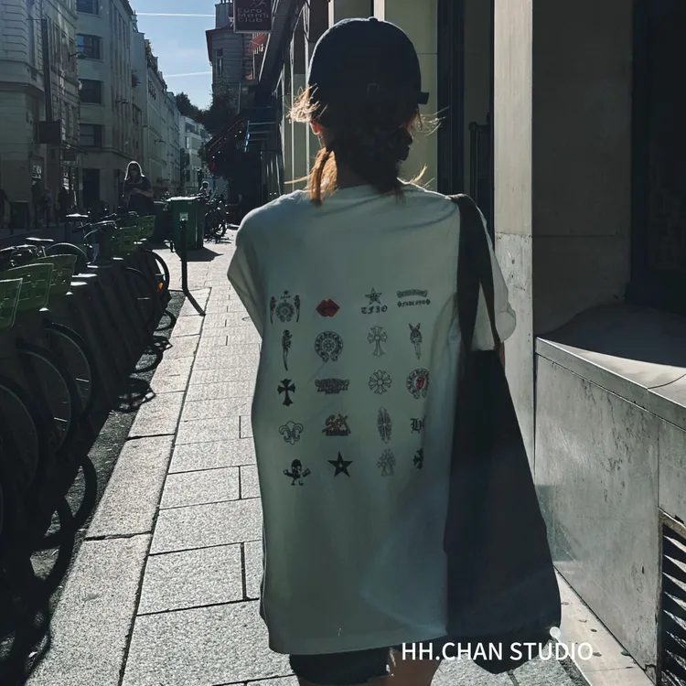 HH.CHAN “小克克”100%棉克罗后背印花休闲显瘦圆领长袖HH5338007