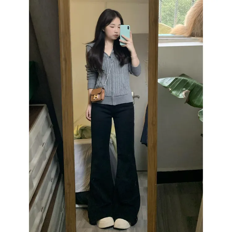 黑色不贴腿微喇牛仔裤女2025秋季新款高腰宽松垂感显瘦拖地喇叭裤