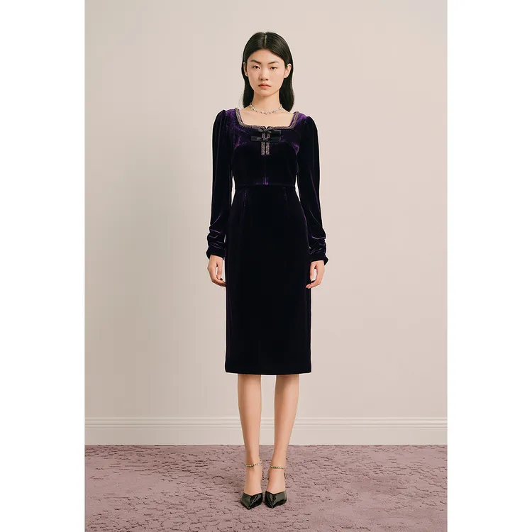 OBBLIGATO奥丽嘉朵2025秋方烫钻优雅丝绒连衣裙1C65305060