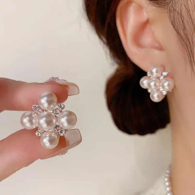 铜合金锆石耳饰 法式温柔百搭优雅镶花瓣耳钉s925银针小众时尚设