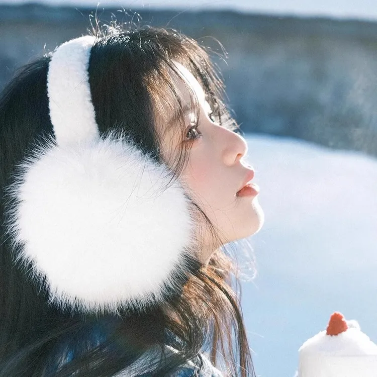 东北旅游毛绒耳罩女冬季可爱白色保暖防冻保暖耳捂耳包护百搭耳套