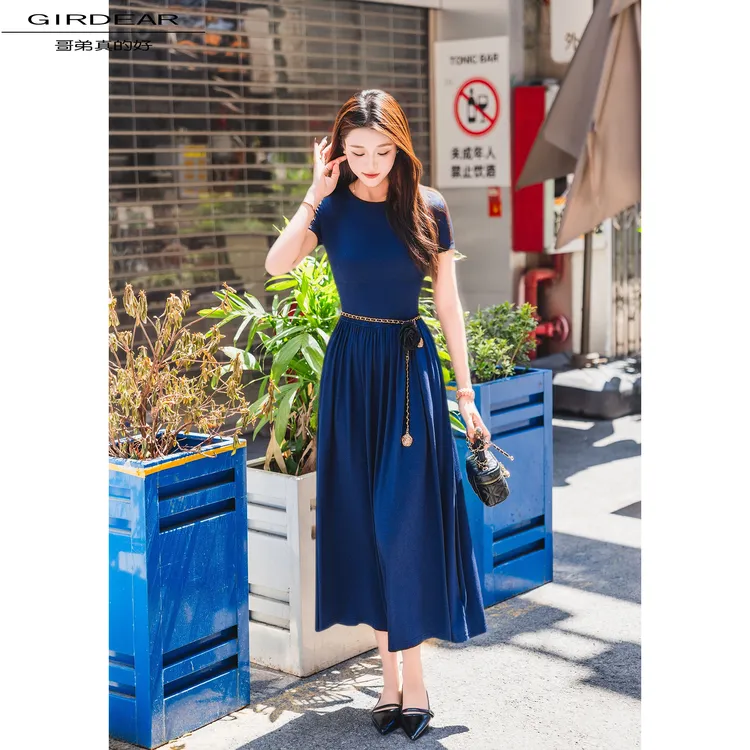 GIRDEAR/哥弟真的好春夏新款复古法式气质冰感纯色连衣裙女850001