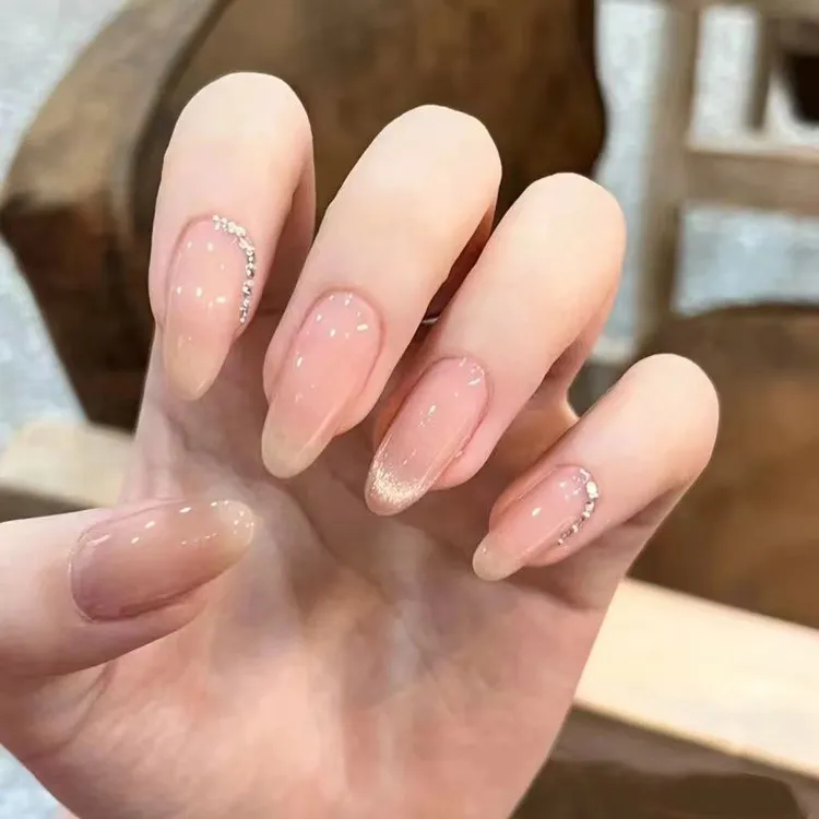 手工穿戴甲可拆卸美甲ins学生甲片纯色气质碎钻贴片显白