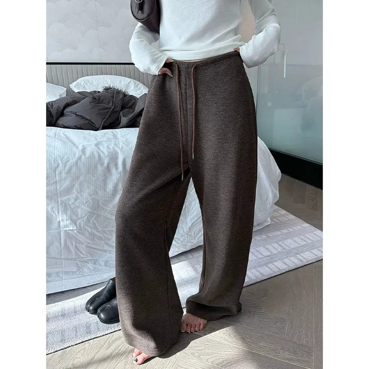 耶古加厚一体绒榛子色休闲弯刀裤女秋冬新款素腰宽松显瘦阔腿长裤