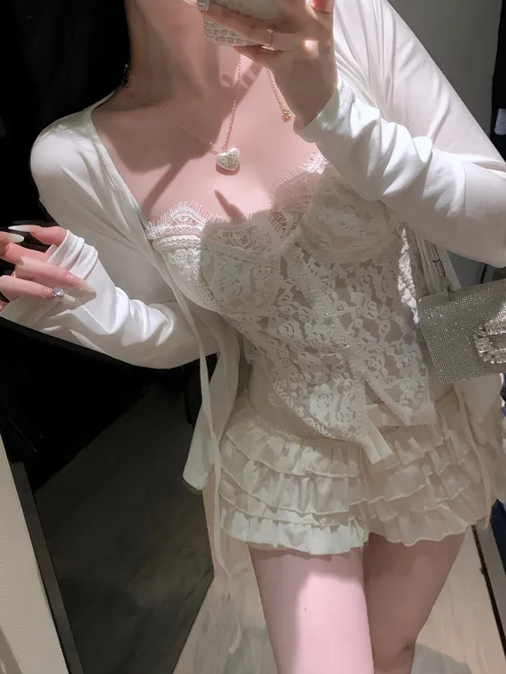 【蕾丝蜜意】纯欲风拼接吊带背心性感修身显瘦打底上衣高腰裙裤套装