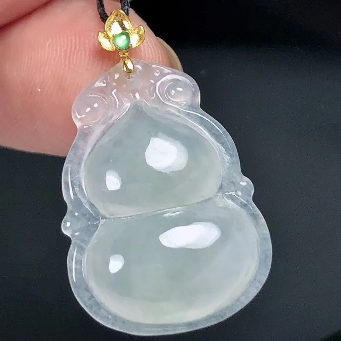 缅甸天然翡翠A货，18K金扣镶嵌老坑冰种起胶葫芦吊坠冰透葫芦玉坠