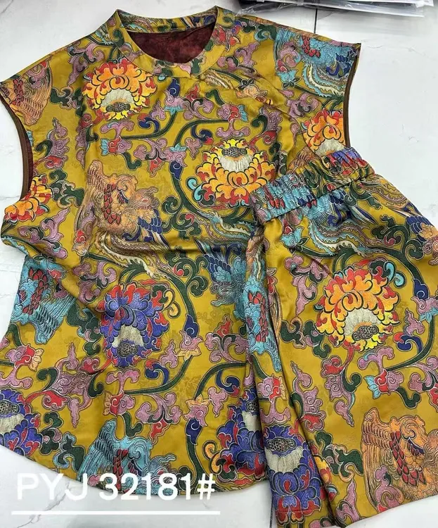 国潮休闲气质坎袖上衣短裤两件套