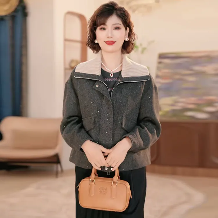 妈妈装秋装短款毛呢外套2025中老年女装时尚洋气拼接领夹克上衣
