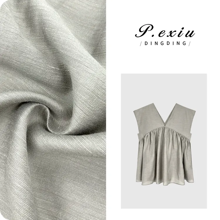 PanYiXiu/潘依绣天丝醋酸V领设计感减龄褶裥无袖衬衫W-63011