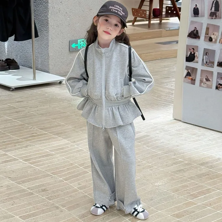 女童秋装套装爆款洋气2025新款时髦女孩高级感春秋休闲运动两件套