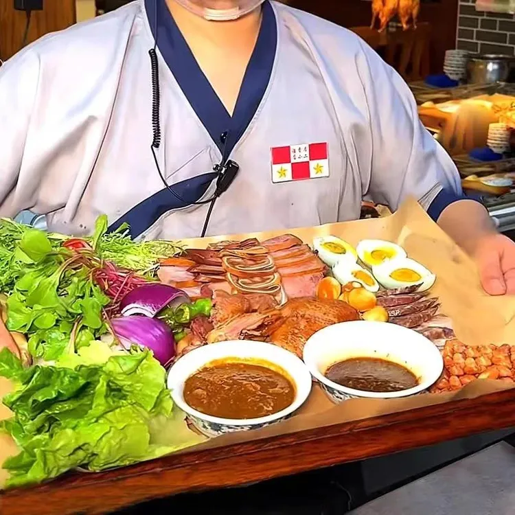 食品用手抓海鲜炒铺桌烤鸭淋膜覆膜牛皮纸餐盘纸吸油防油垫盘纸垫