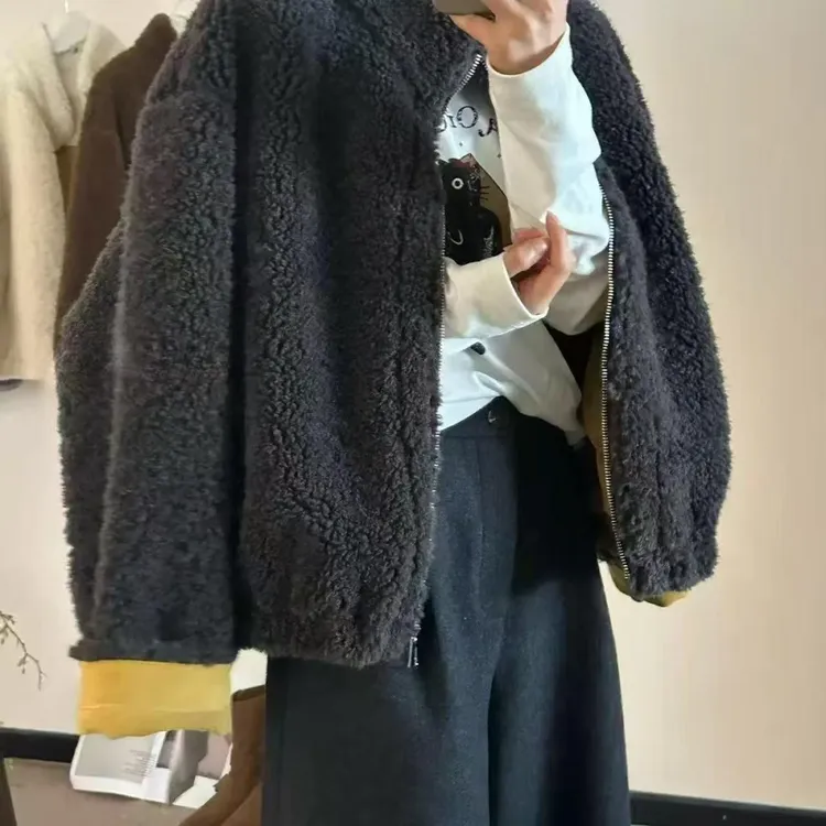 冬季时尚短款保暖毛毛一体立领短外套加厚休闲宽松拼接毛绒上衣女