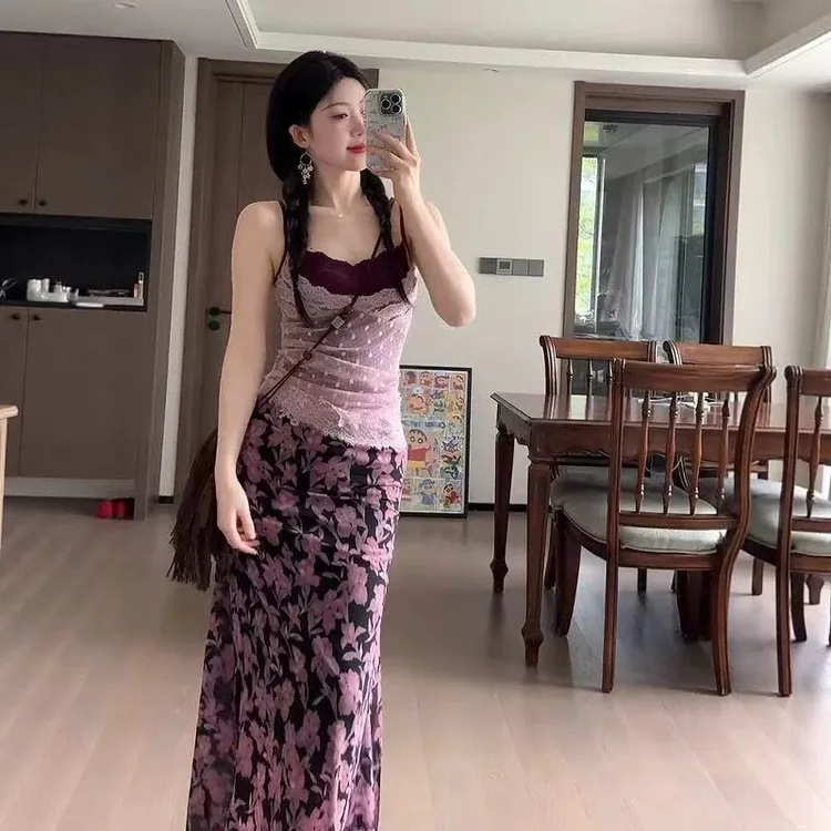 紫色蕾丝吊带女夏季穿搭特别漂亮掐腰裙蕾丝上衣两件套显瘦碎花