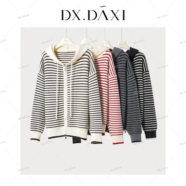 DX.DAXI【条纹杂志】简约条纹连帽针织开衫女秋季新款宽松慵懒风