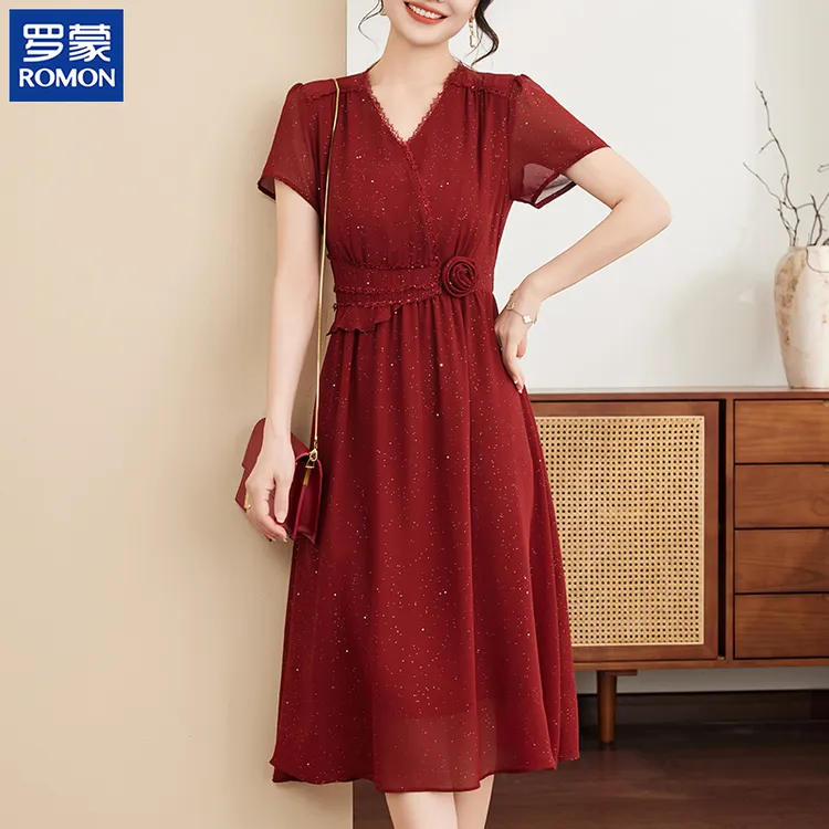罗蒙妈妈夏装气质V领连衣裙中年纯色长裙中老年洋气减龄过膝裙子 