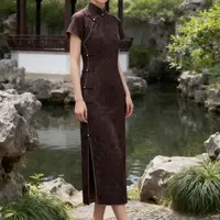 9232-玫瑰印花深色旗袍2025年春夏新款短袖连衣裙高端日常可穿中