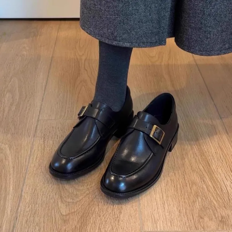 牛皮版~通勤单鞋女皮带扣轻奢乐福鞋女复古风显瘦低跟百搭小皮鞋