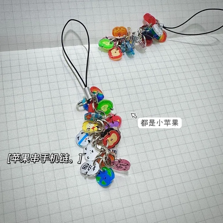 新款可爱多巴胺苹果亚克力纽扣彩色异形DIY挂件手机链配件送朋友