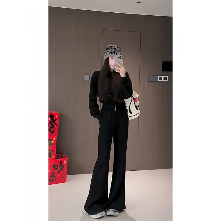 202507春季新款收腰连帽卫衣配高腰微喇卫裤显瘦气质高级感套装