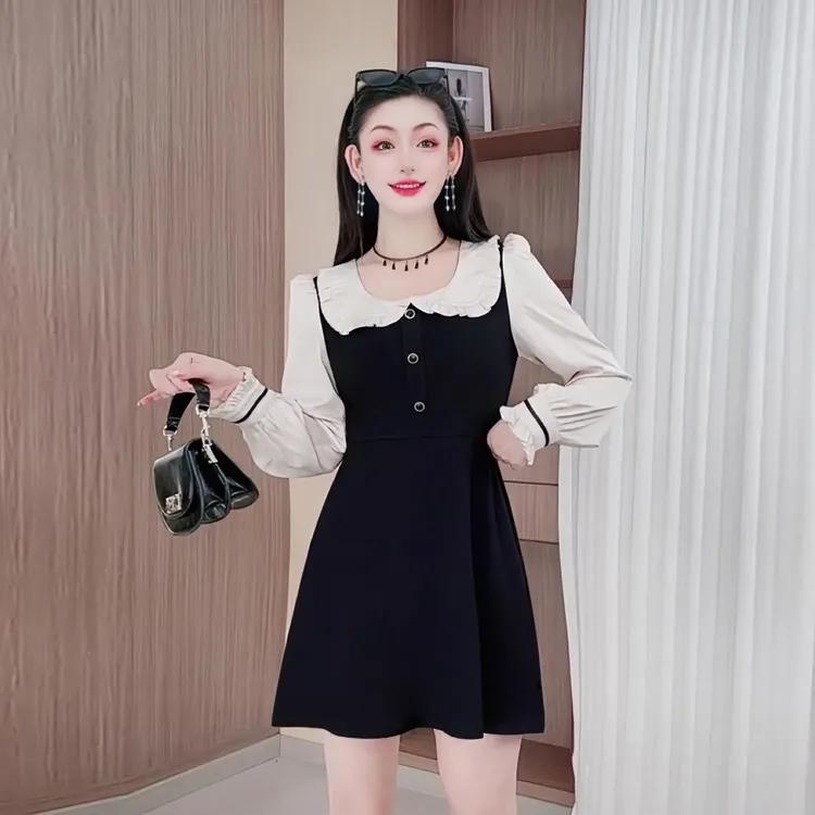 秋冬气质高级感连衣裙收腰显瘦法式名媛风设计感小黑裙娃娃领3717