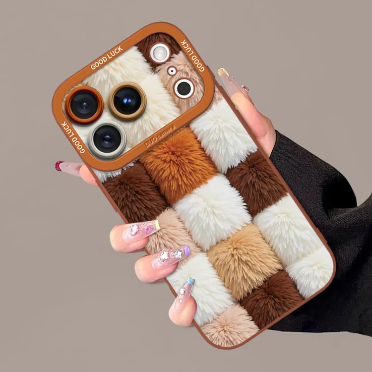 毛绒格子适用苹果17promax手机壳iPhone16秋冬ins风15pro情侣防摔