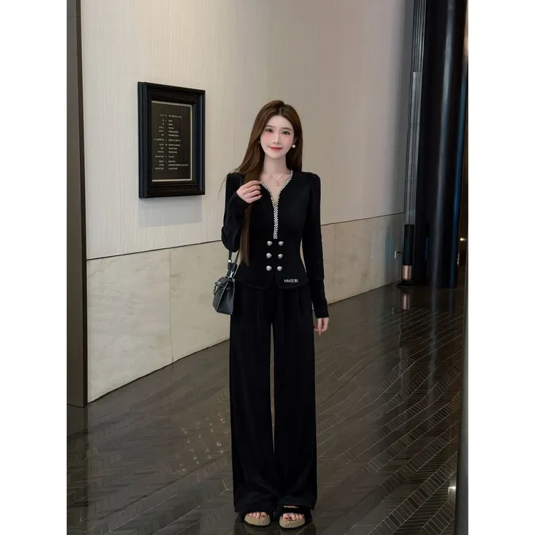 【萌萌家定制】巴黎之夜冬钻V领纽扣洋气直筒百搭裤加绒套装A532