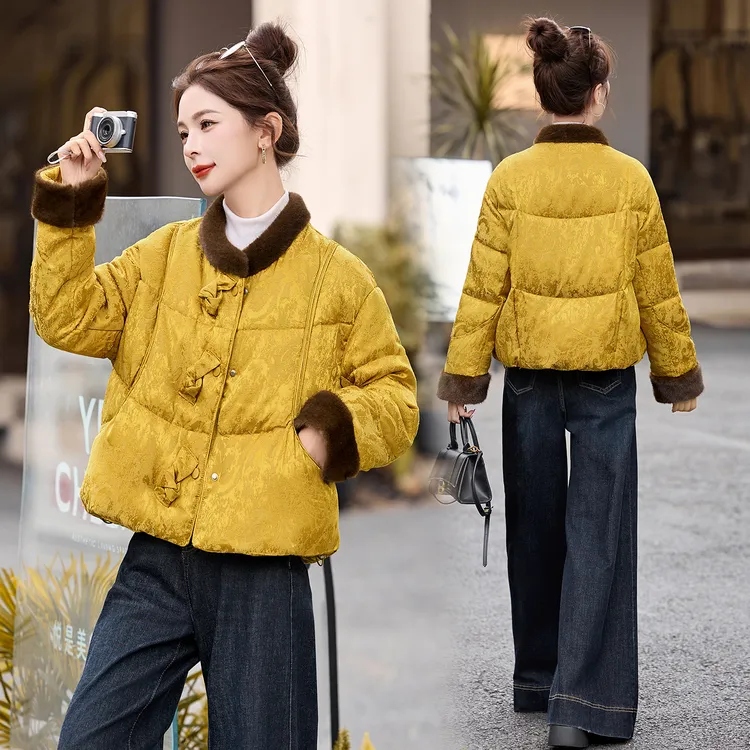 轻奢羽绒服女款爆款2025新款保暖冬季外套新中式女短款白鸭绒加厚