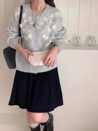 现货！2025韩系女毛针织衫女士软糯花朵毛衣开衫秋款上衣百搭