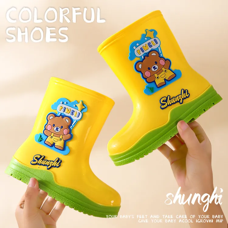 儿童雨鞋新款时尚休闲卡通可爱防水鞋防水男女童宝宝中筒大童雨靴