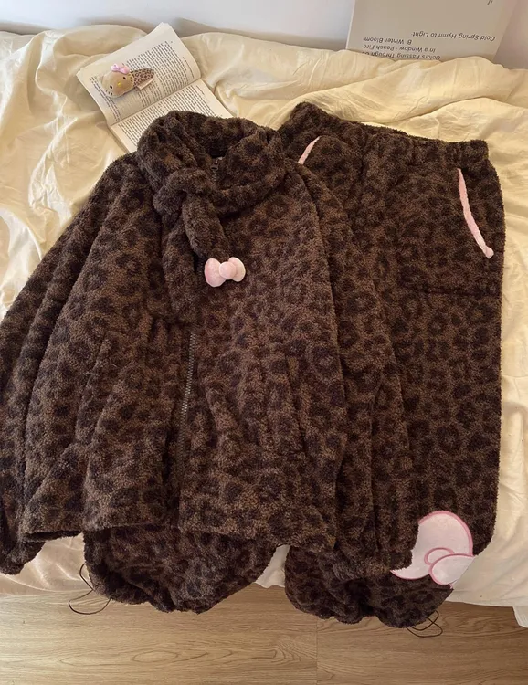 甜酷毛绒豹纹kitty珊瑚绒睡衣女秋冬新款加绒加厚保暖家居服套装
