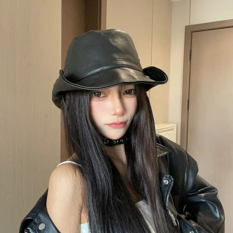 皮质西部牛仔帽子女秋冬韩版小众款日系登山帽户外徒步大檐渔夫帽