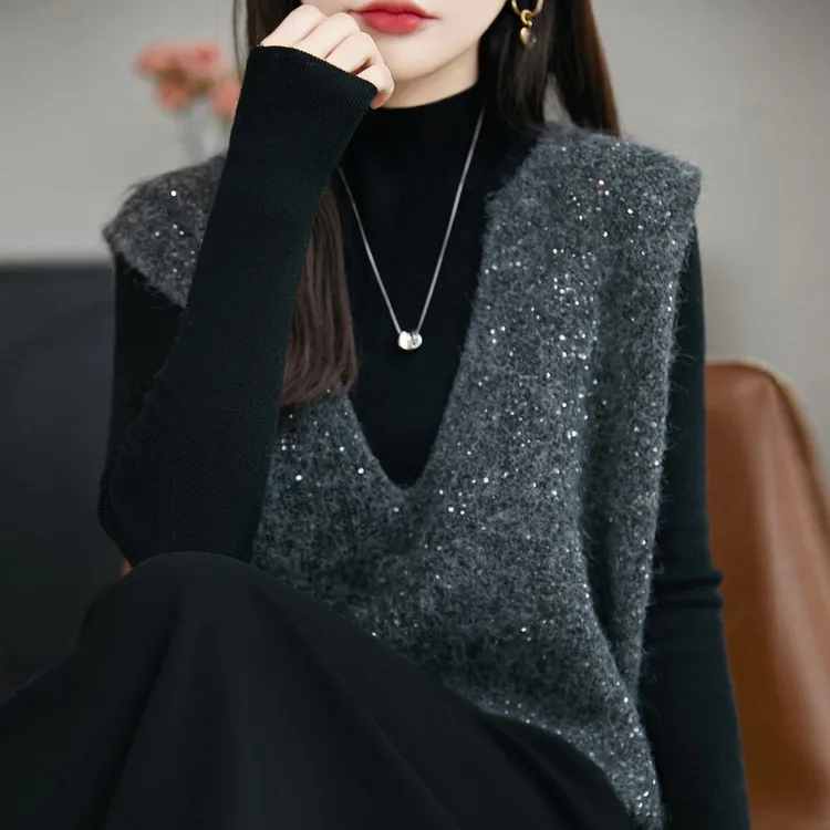 V领外搭亮片针织马甲背心女2025新款洋气大码女装上衣秋冬毛衣