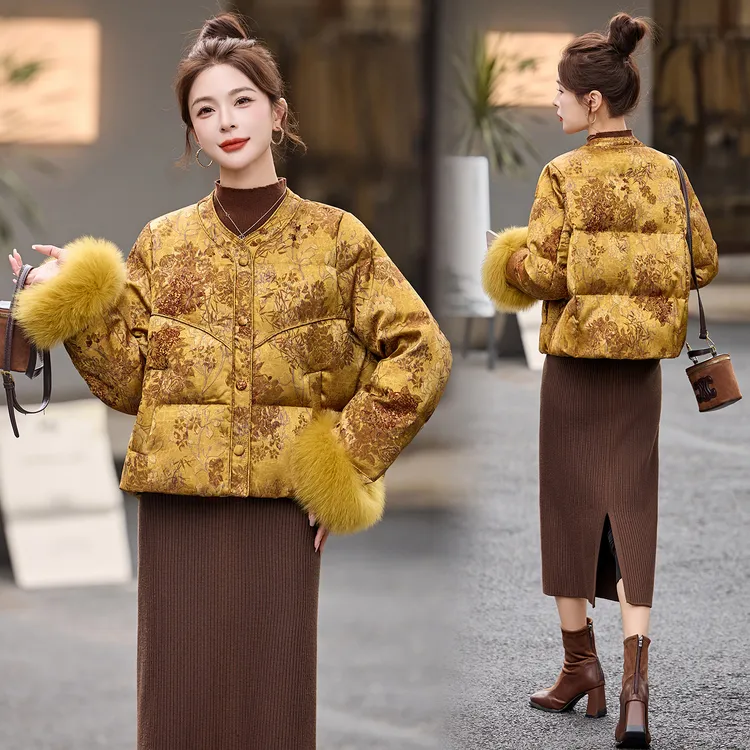 新中式国风狐狸毛拼接羽绒服女2025冬季新款高级感白鸭绒提花外套