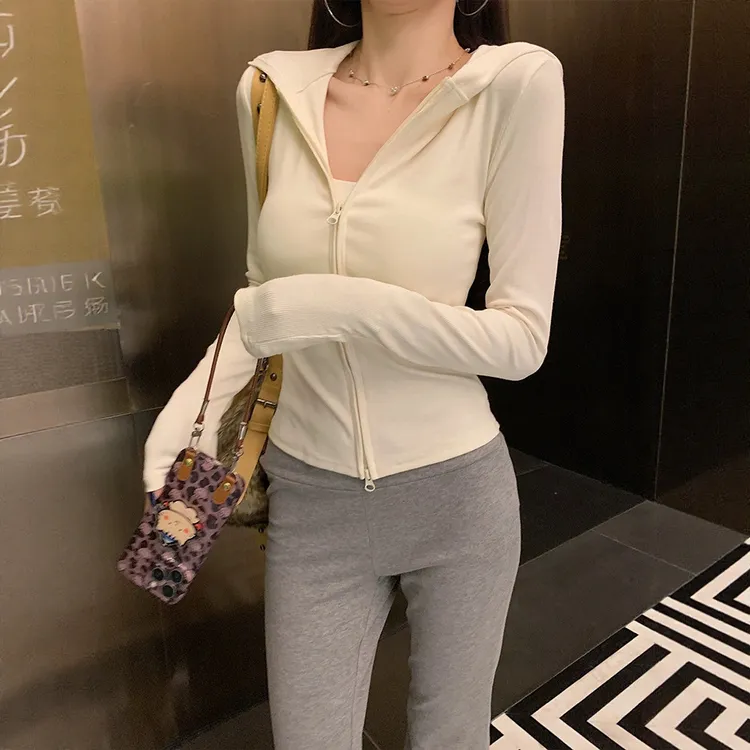 美式拉链连帽卫衣外套女秋季2025新款设计感纯色修身开衫长袖上衣