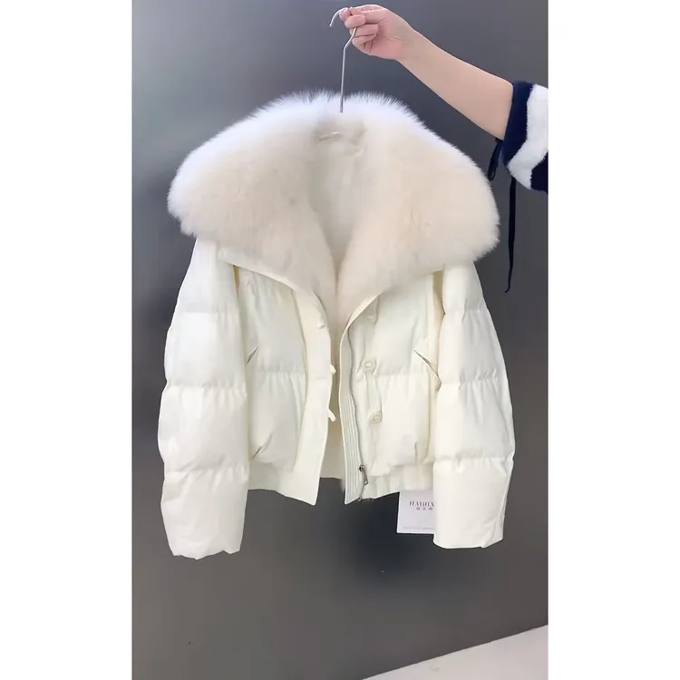 高端韩系大毛领短款羽绒服女2025冬季新款气质加厚保暖外套面包服