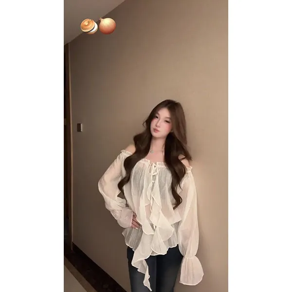 设计感白色一字肩衬衫高级感纯欲气质宽松显瘦长袖上衣牛仔裤套装