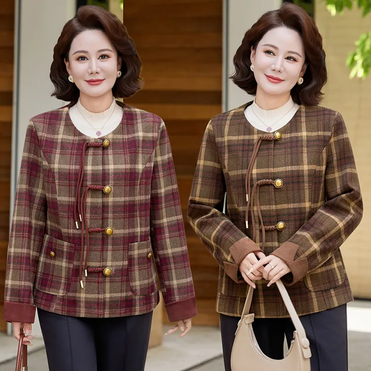 新中式妈妈秋装小香风外套2025新款中老年女春秋国风短款气质上衣