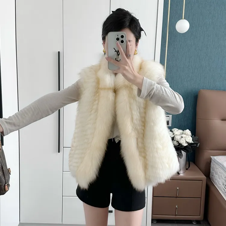 朦胧月光时尚狐狸毛显瘦洋气款韩系皮草外套马甲