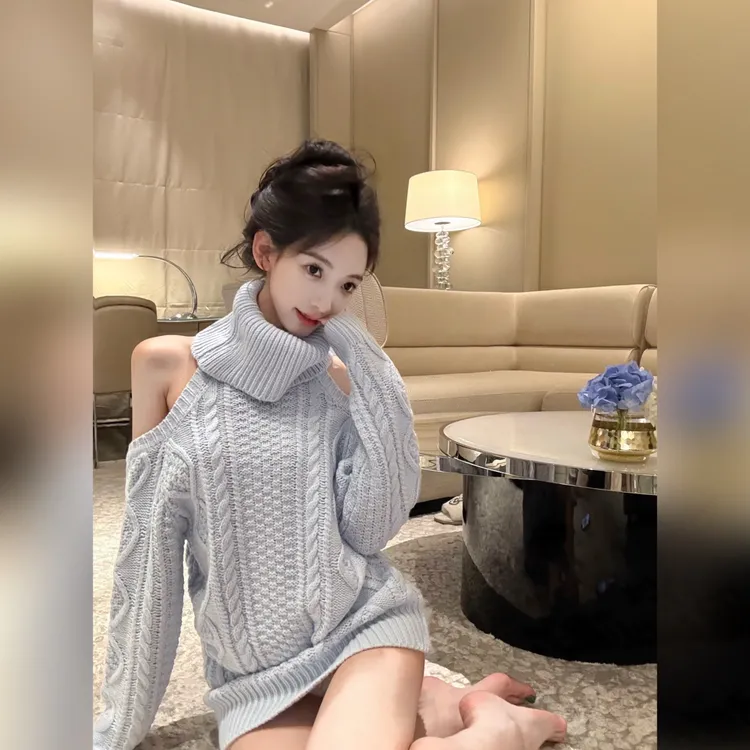 高领露肩绞花拼接蕾丝毛衣慵懒风纯欲针织衫