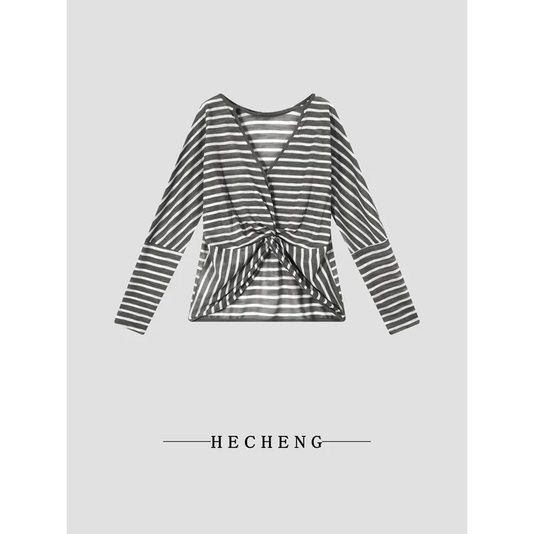 【禾呈】休闲风夏季宽松型V领长袖休闲夏季气质百搭条纹上衣10379