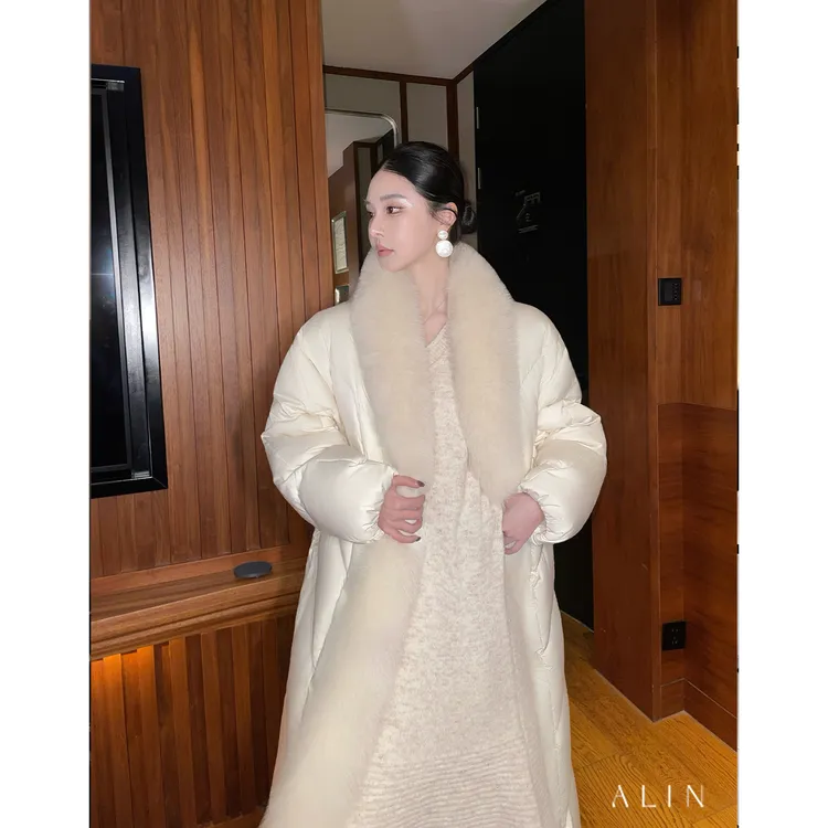 ALIN【姐是女王】90%白鸭绒羽绒服女可拆卸狐狸毛领长外套AL5PYR23