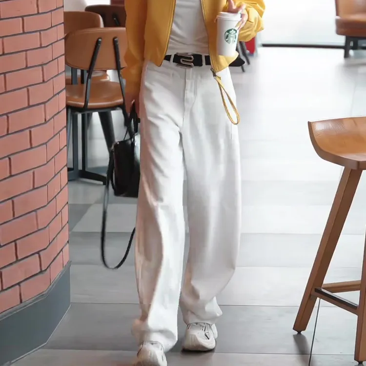 时尚潮流白色阔腿牛仔裤女款春季宽松垂感直筒裤百搭高腰显瘦长裤