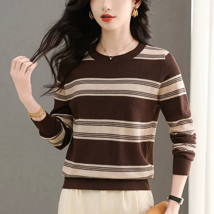 撞色圆领宽松毛衣别致显瘦漂亮妈妈针织上衣2025新款春装打底衫女