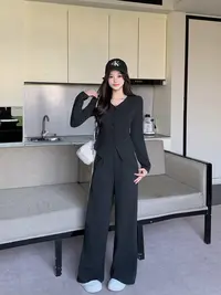 长2025秋装胖mm大码休闲运动套装收腰显瘦上衣阔腿裤两件套80452