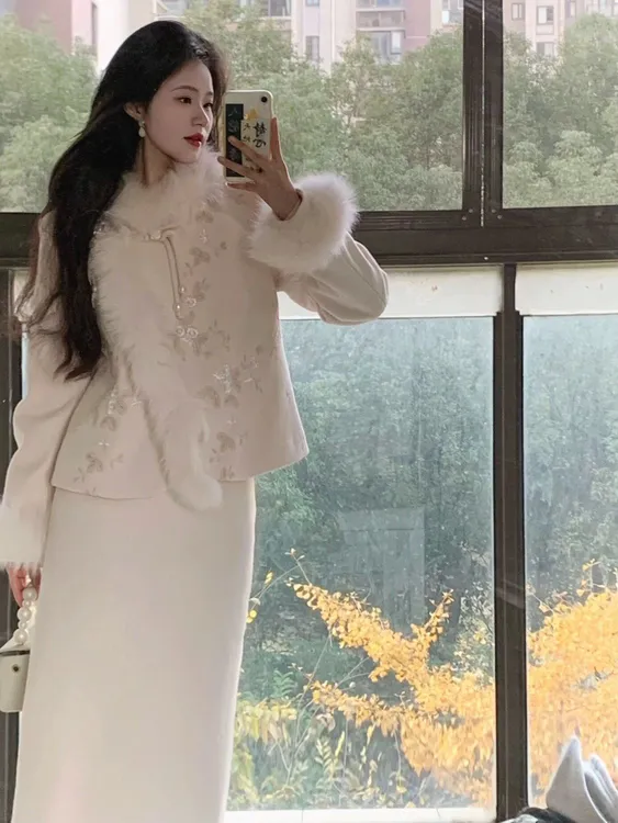 中式国风高级套装刺绣香风秋冬毛呢外套半身裙两件套气质