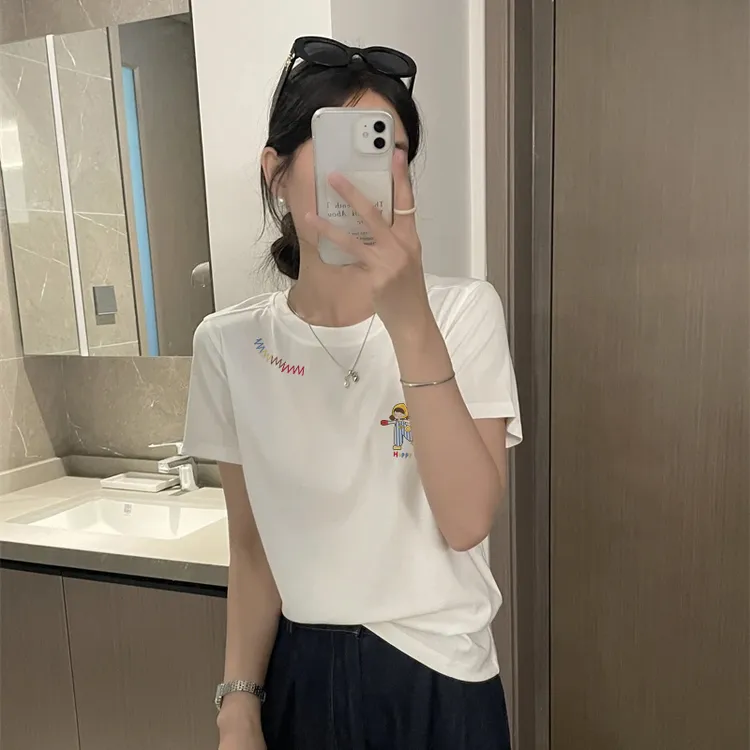 夏季纯欲慵懒风短袖2025爆款大码女装上衣多巴胺宽松休闲白色t恤