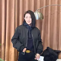 【二婷推荐】25年秋季新款时尚休闲简约圆领短外套2096